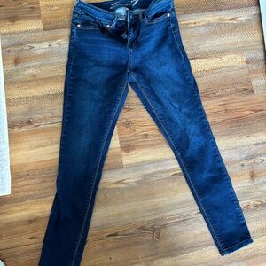 Seven 7 , Size 8, Excellent condition